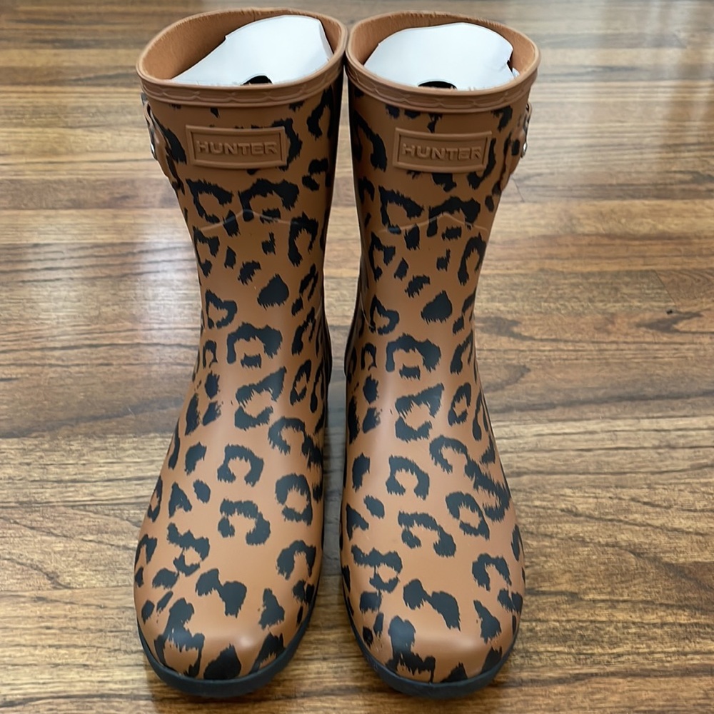 Hunter Original Refined Short Hybrid Leopard Print Boots - Picture 2 of 9